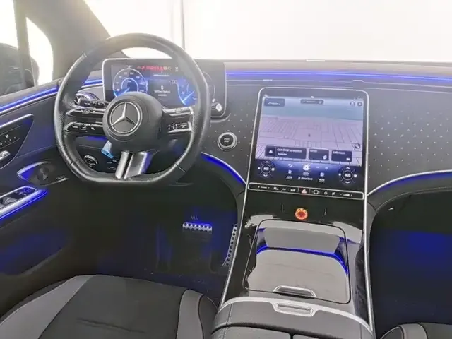 Mercedes-Benz EQE SUV