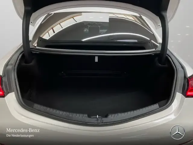 Mercedes-Benz CLE 200