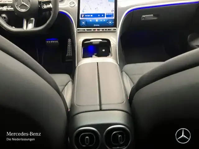 Mercedes-Benz CLE 200