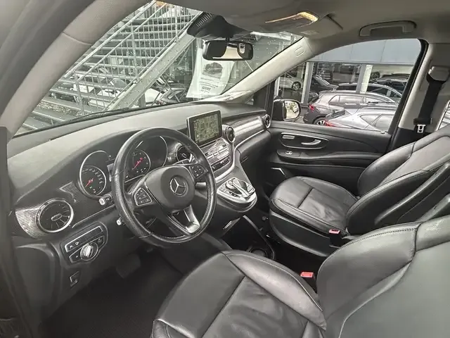 Mercedes-Benz V 300