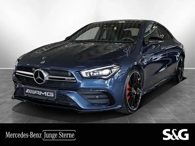 Mercedes-Benz CLA 35 AMG