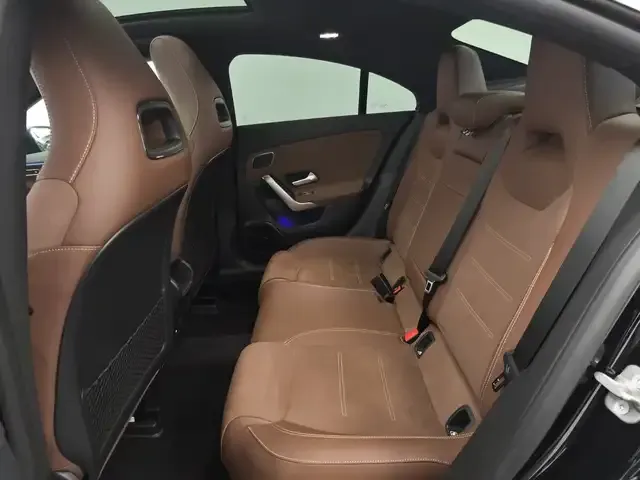 Mercedes-Benz CLA 200