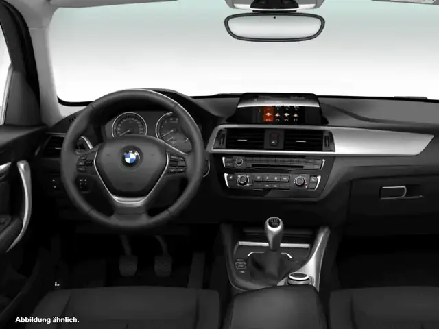 BMW 118