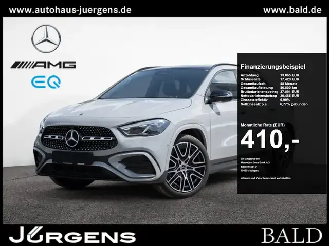 Mercedes-Benz GLA 220