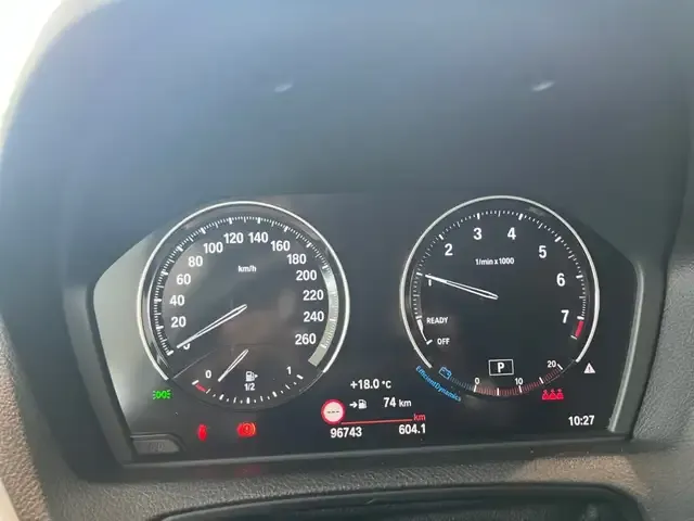 BMW 118