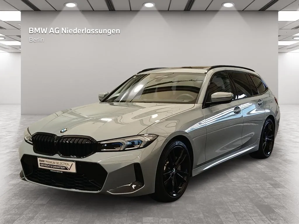 BMW 330
