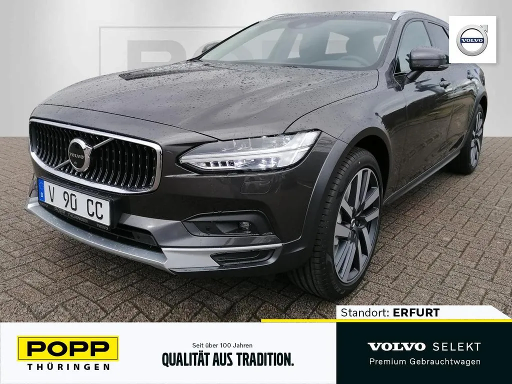 Volvo V90 Cross Country