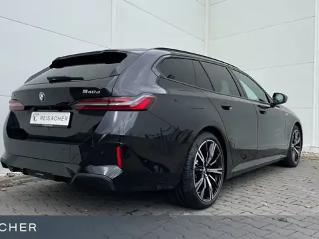 BMW 540