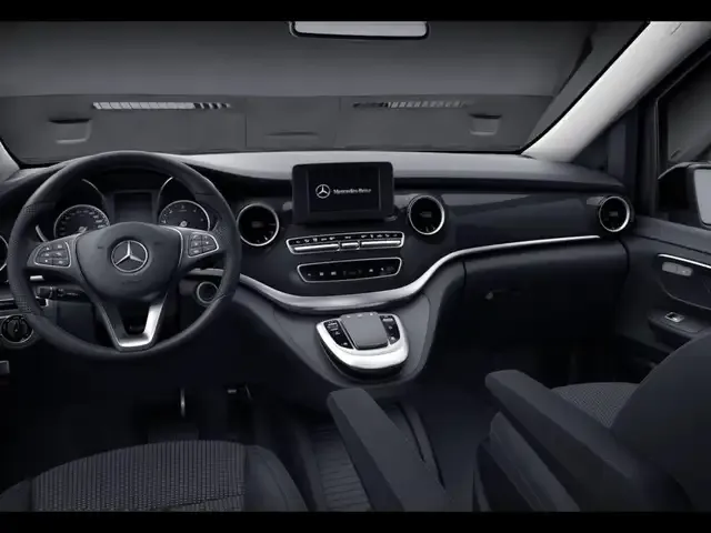 Mercedes-Benz V 220