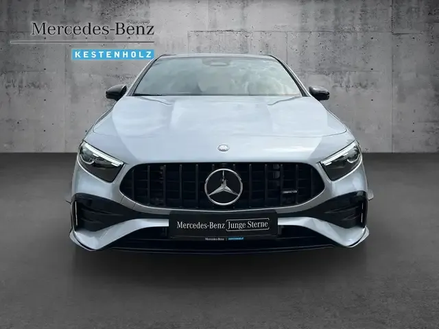 Mercedes-Benz A 35 AMG