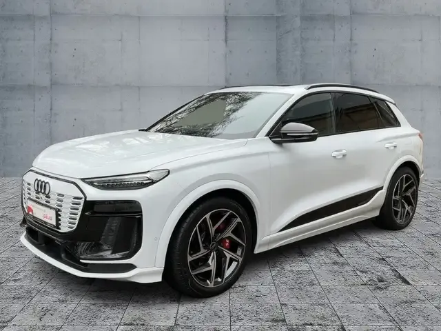 Audi SQ6 e-tron