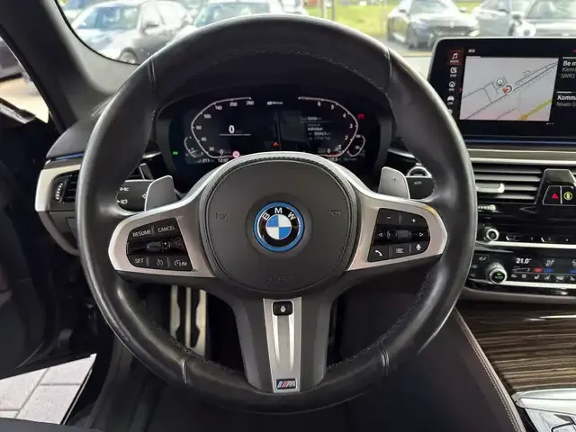 BMW 545