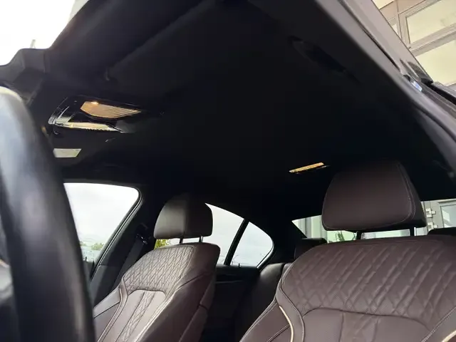BMW 545