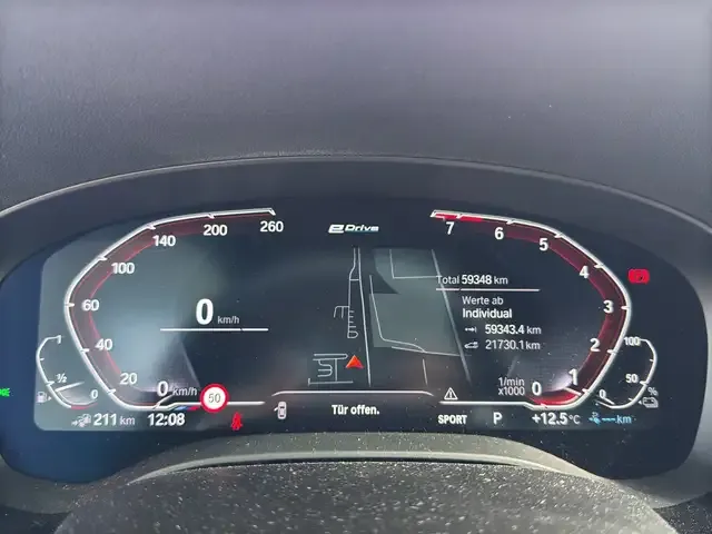 BMW 545