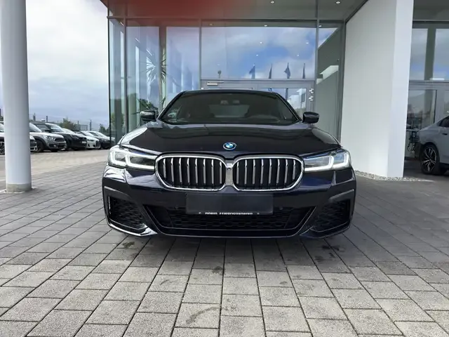 BMW 545