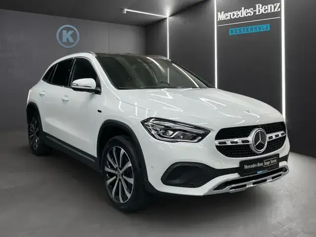 Mercedes-Benz GLA 250