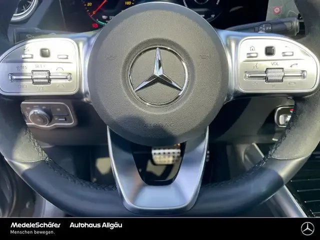 Mercedes-Benz EQA 300