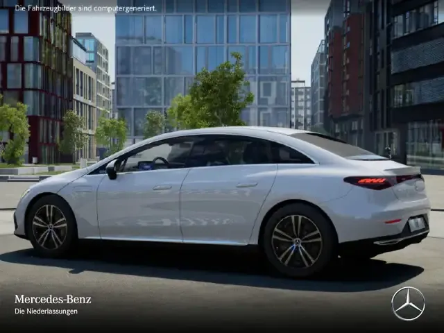 Mercedes-Benz EQE 300