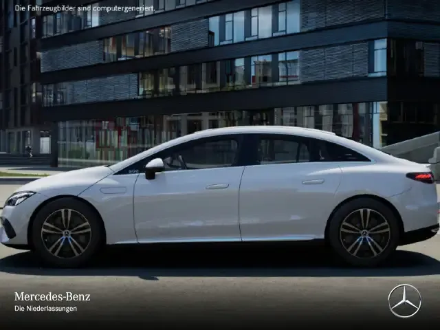 Mercedes-Benz EQE 300