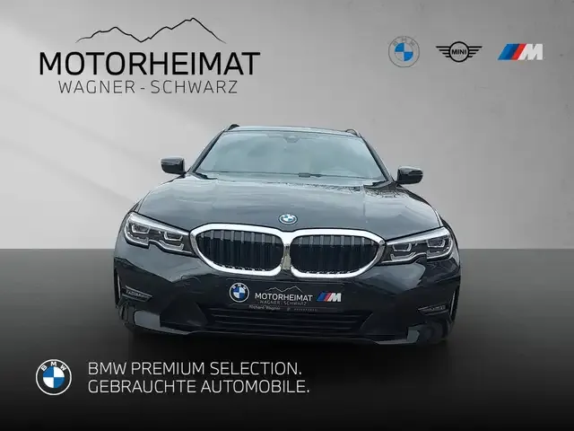 BMW 330