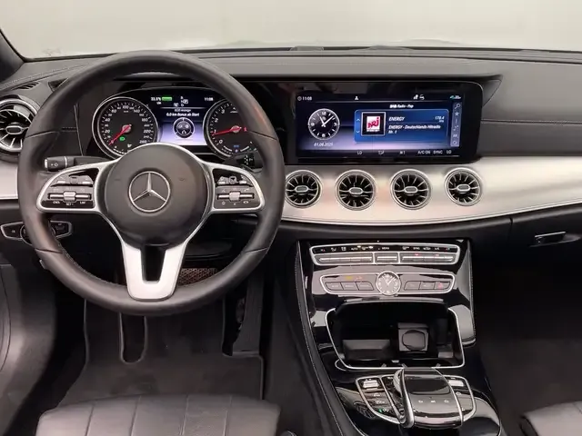 Mercedes-Benz E 200