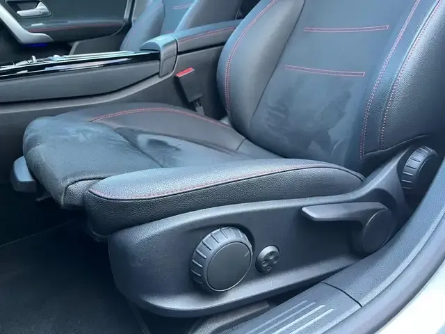 Mercedes-Benz A 35 AMG