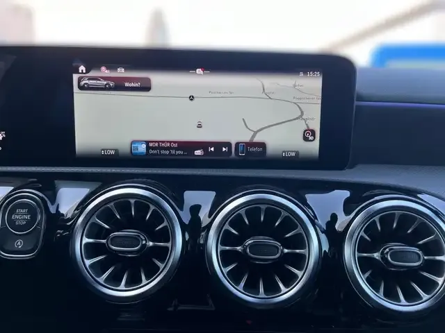 Mercedes-Benz A 35 AMG