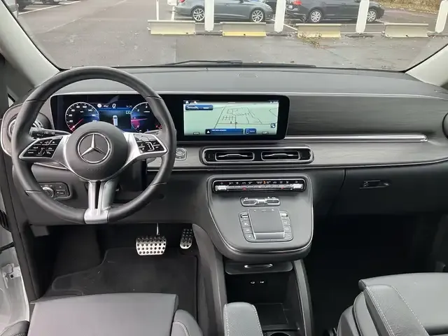 Mercedes-Benz V 250