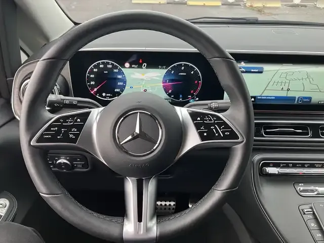 Mercedes-Benz V 250