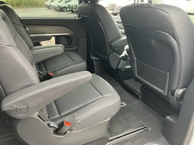 Mercedes-Benz V 250