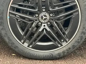 Mercedes-Benz V 250