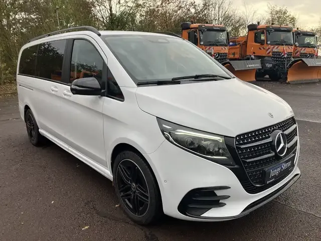 Mercedes-Benz V 250
