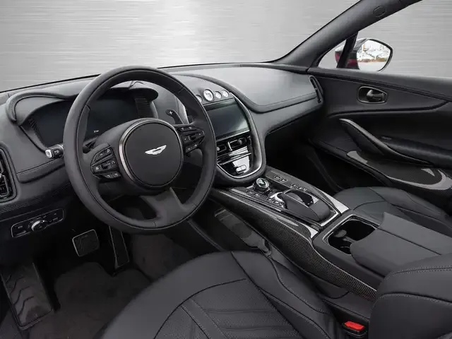 Aston Martin DBX