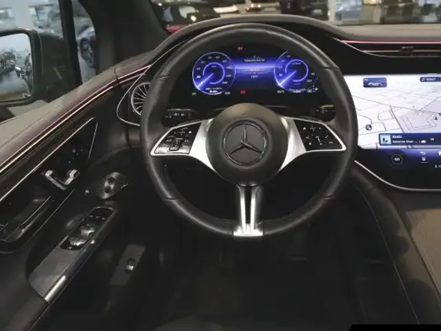 Mercedes-Benz EQE 350
