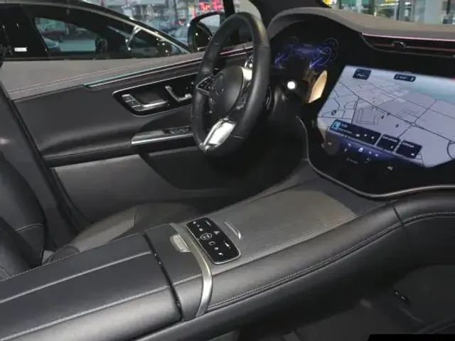 Mercedes-Benz EQE 350