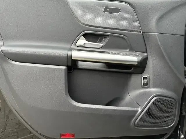 Mercedes-Benz EQA 350