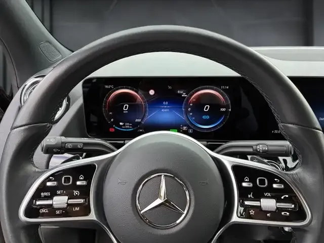 Mercedes-Benz EQA 350