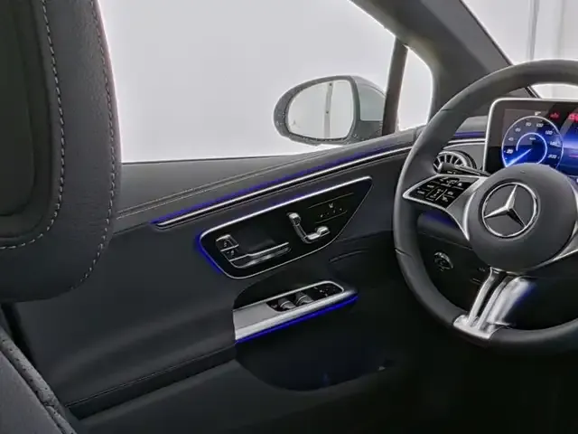 Mercedes-Benz EQE 300