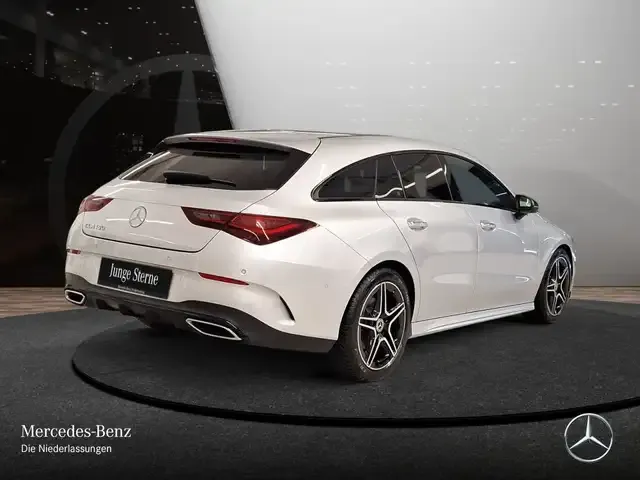 Mercedes-Benz CLA 180