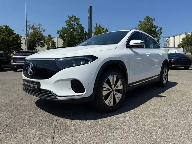 Mercedes-Benz EQA