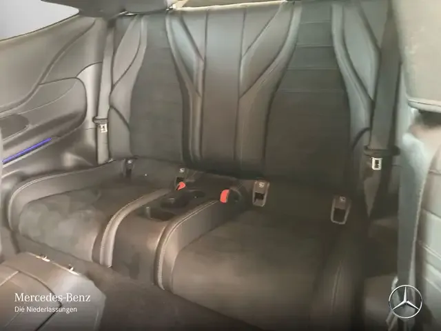 Mercedes-Benz CLE 200