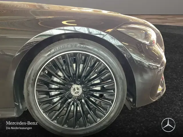 Mercedes-Benz CLE 200