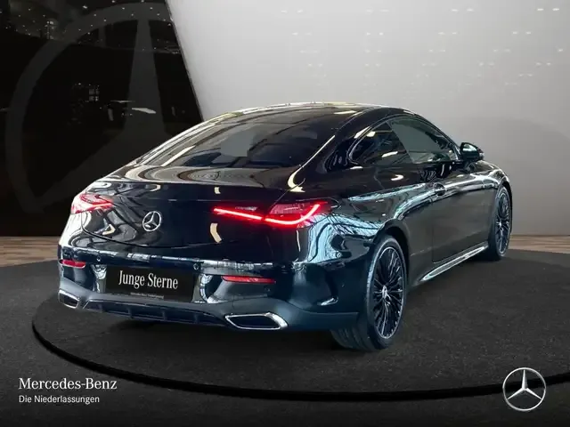 Mercedes-Benz CLE 200