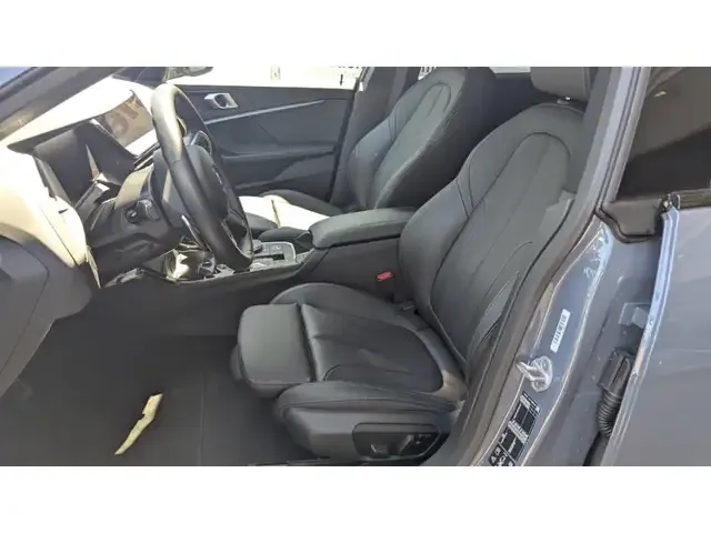 BMW 235