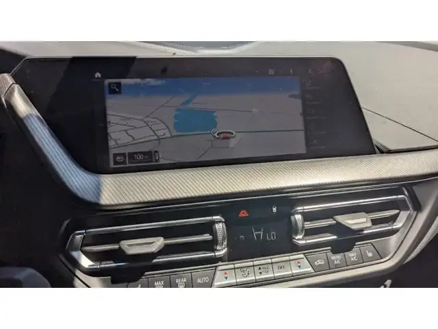 BMW 235