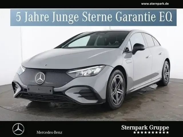 Mercedes-Benz EQE 300