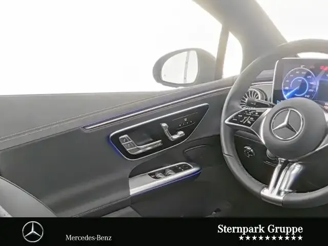 Mercedes-Benz EQE 300