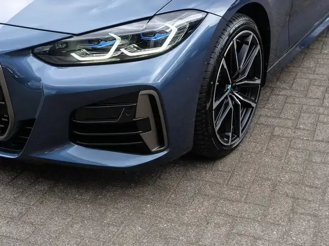 BMW 440