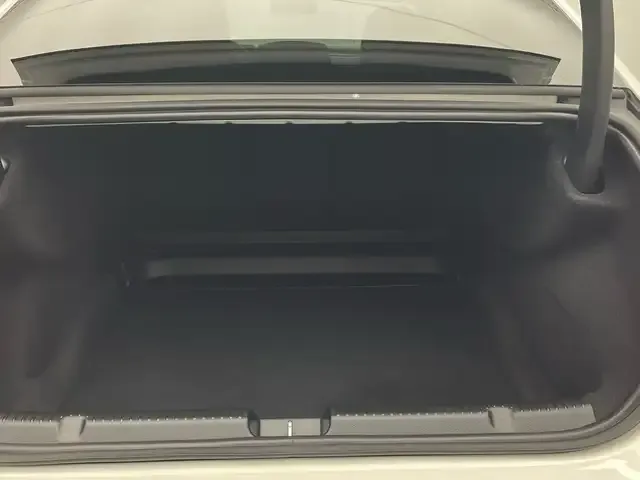 Mercedes-Benz EQE 350