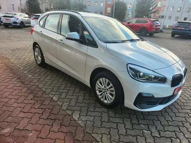BMW 220
